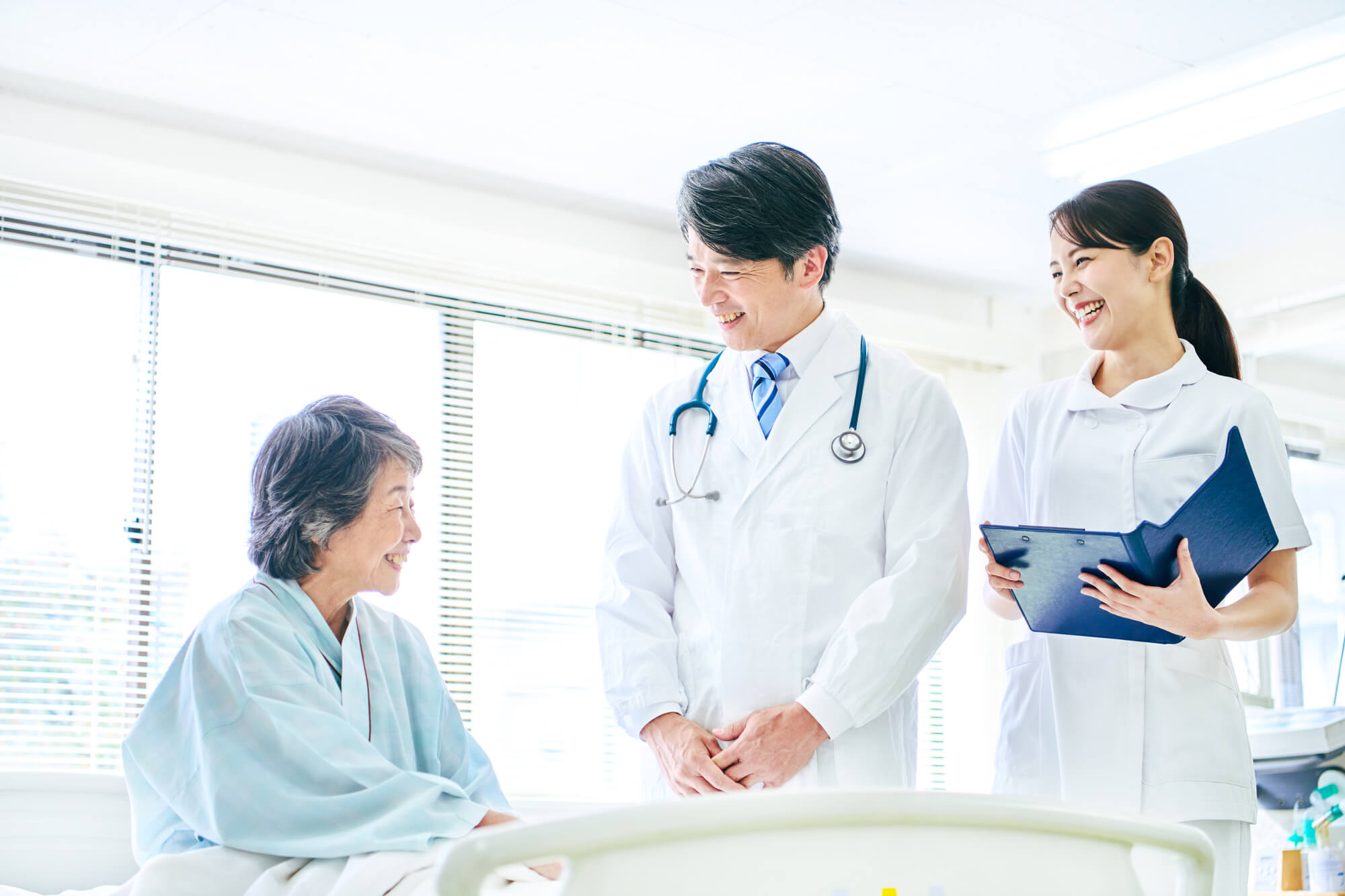 脳動脈瘤は将来の破裂リスクを踏まえて治療を考える必要がある